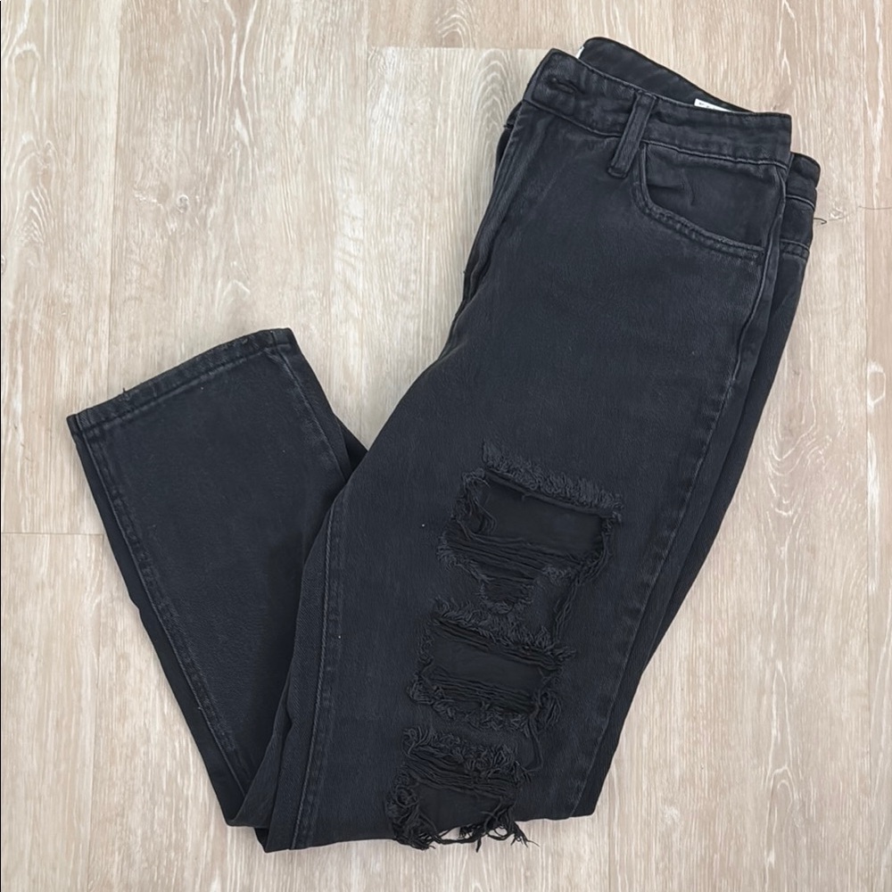 Black Distressed Women's Jeans